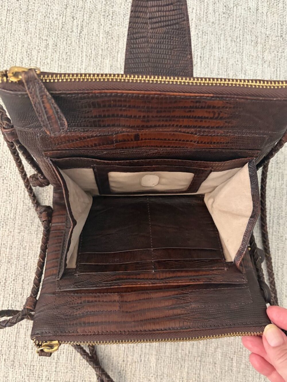 Vintage Brahmin Mojito Braided Strap Crossbody Reptile Embossed Leather Dk Brown - Picture 4 of 14